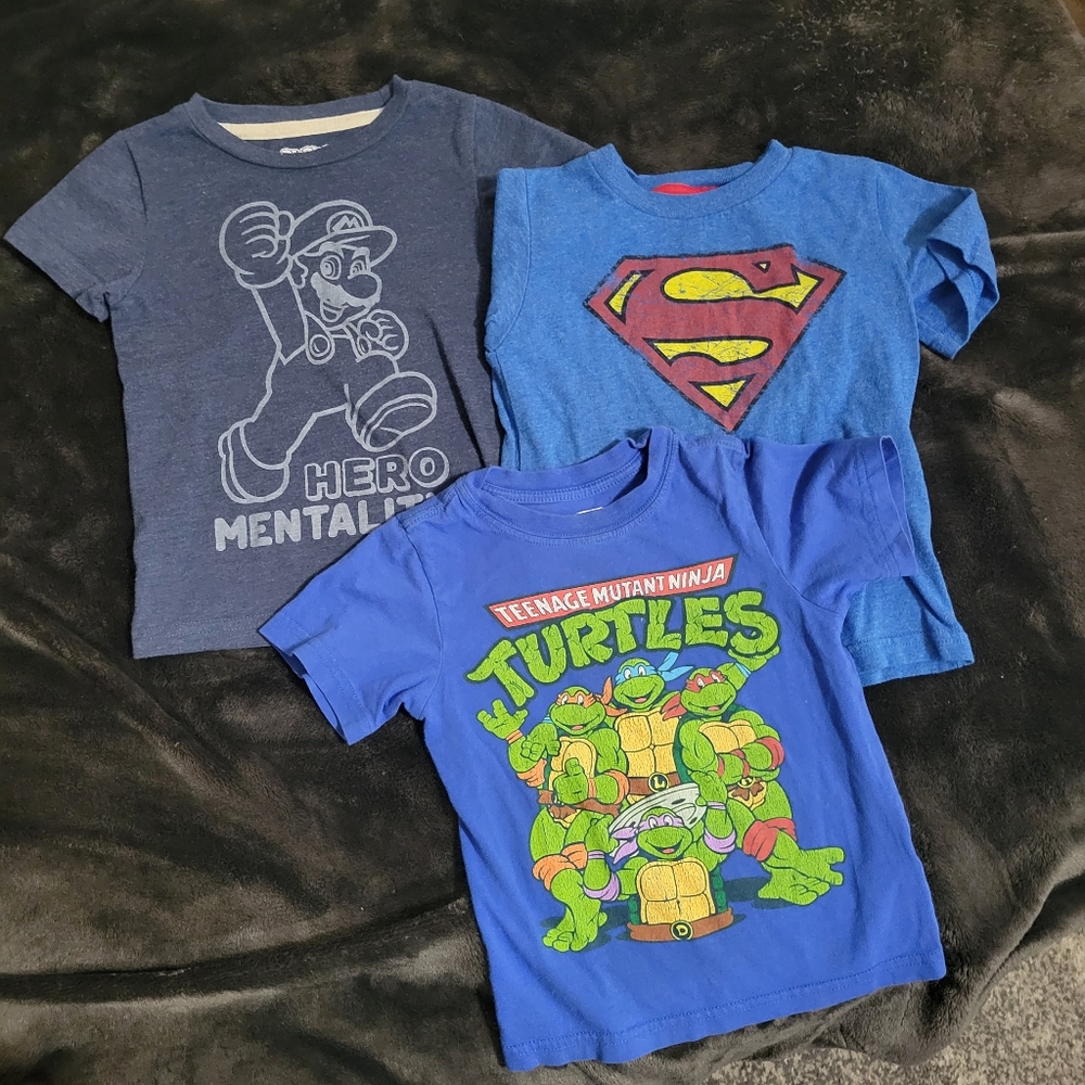 Boys 2t t shirts